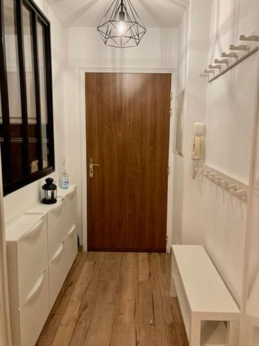 Appartement En Centre-Ville Bussy-Saint-Georges Dış mekan fotoğraf